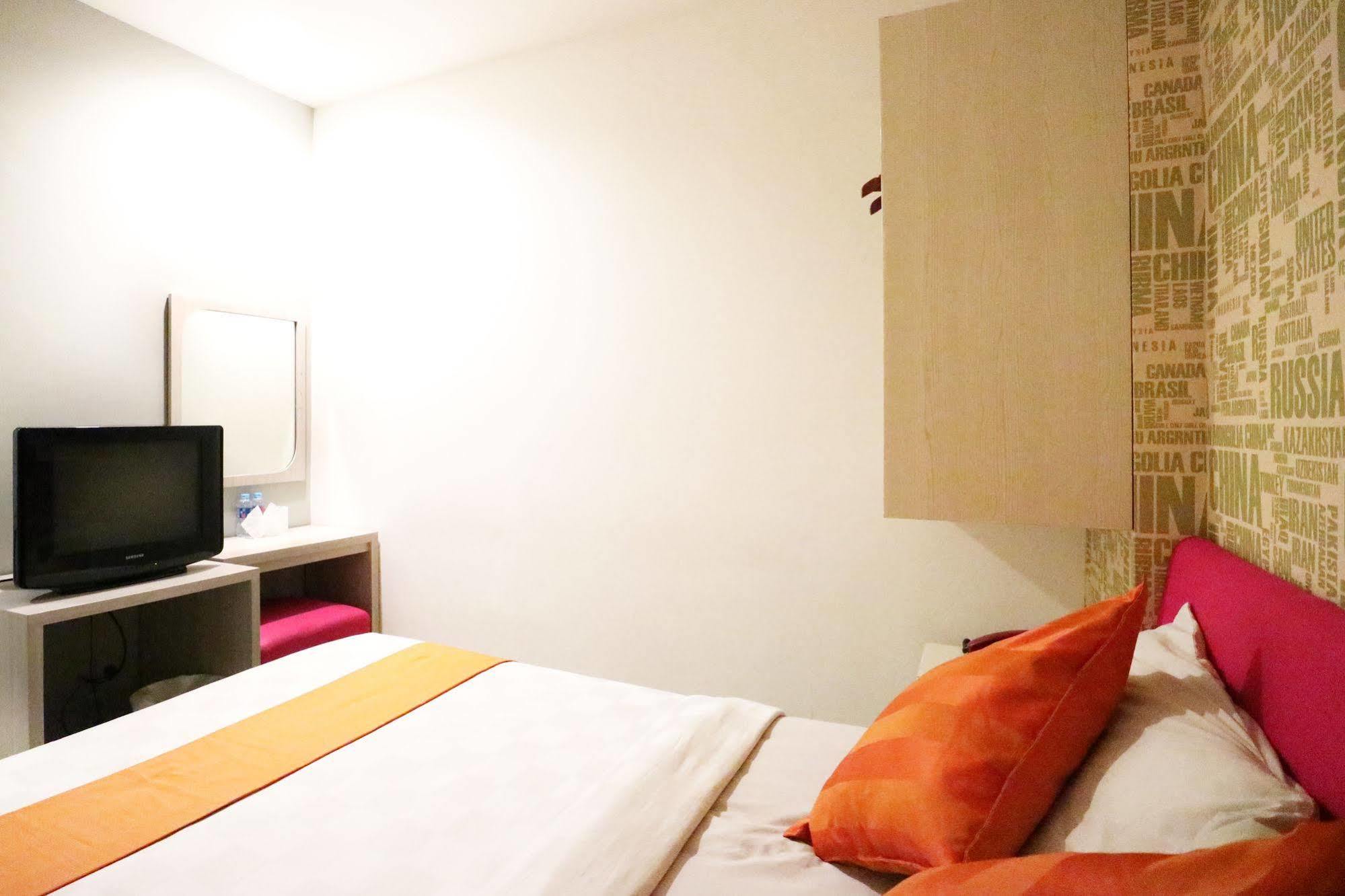 Hotel Feodora Mangga Besar 3*